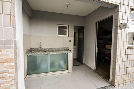 Apartamento à venda com 237m², 3 quartos e 2 vagasCobertura