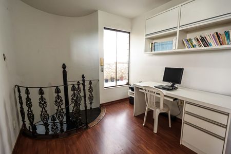 Apartamento à venda com 237m², 3 quartos e 2 vagasCobertura