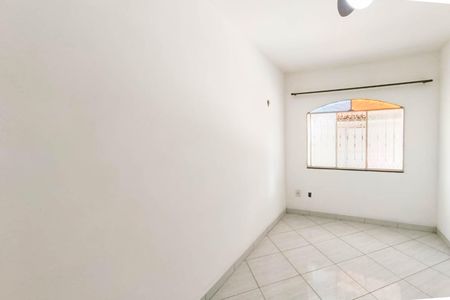 Casa para alugar com 65m², 2 quartos e 1 vaga Casa para alugar com 65m², 2 quartos e 1 vagaQuarto 1