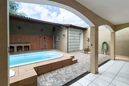 Casa para alugar com 65m², 2 quartos e 1 vaga Casa para alugar com 65m², 2 quartos e 1 vagaÁrea externa