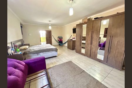 Quarto Suíte 2 de casa para alugar com 4 quartos, 200m² em Parque Continental I, Guarulhos