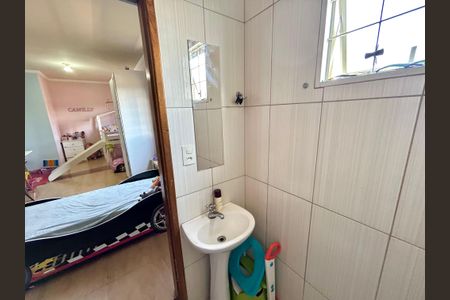 Casa para alugar com 200m², 4 quartos e 2 vagas Casa para alugar com 200m², 4 quartos e 2 vagasBanheiro da Suíte 1