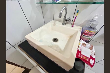 Casa para alugar com 200m², 4 quartos e 2 vagasBanheiro 1