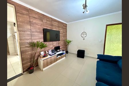 Sala de casa para alugar com 4 quartos, 200m² em Parque Continental I, Guarulhos