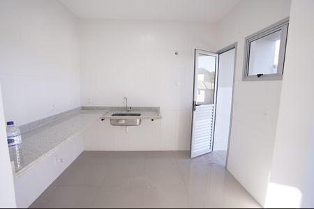 Casa de condomínio para alugar com 209m², 3 quartos e 4 vagas