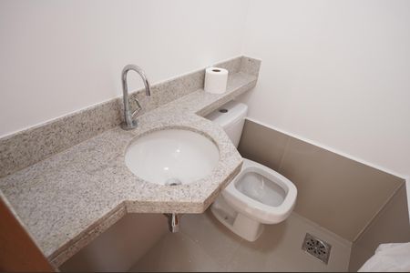 Casa de condomínio para alugar com 209m², 3 quartos e 4 vagas