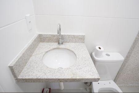 Casa de condomínio para alugar com 209m², 3 quartos e 4 vagas