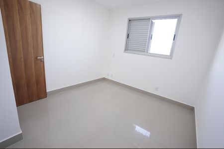 Casa de condomínio para alugar com 209m², 3 quartos e 4 vagas