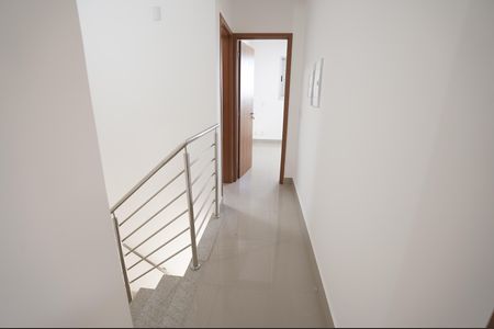 Casa de condomínio para alugar com 209m², 3 quartos e 4 vagas