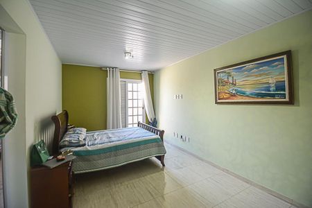 Casa à venda com 300m², 4 quartos e 2 vagasQuarto Suíte