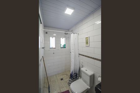 Casa à venda com 300m², 4 quartos e 2 vagasBanheiro da Suíte