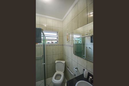 Casa à venda com 300m², 4 quartos e 2 vagasBanheiro 2