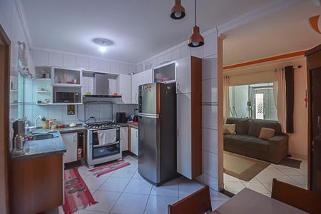 Casa à venda com 300m², 4 quartos e 2 vagasCozinha