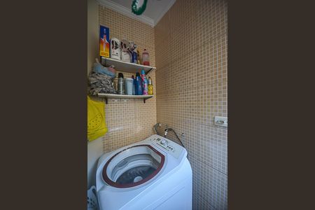 Casa à venda com 300m², 4 quartos e 2 vagasÁrea de Serviço