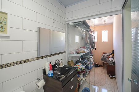 Casa à venda com 300m², 4 quartos e 2 vagasBanheiro da Suíte