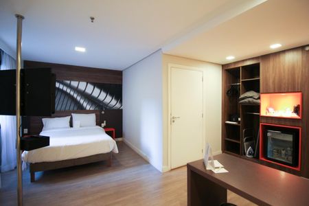 Suíte  de kitnet/studio à venda com 1 quarto, 30m² em Planalto Paulista, São Paulo