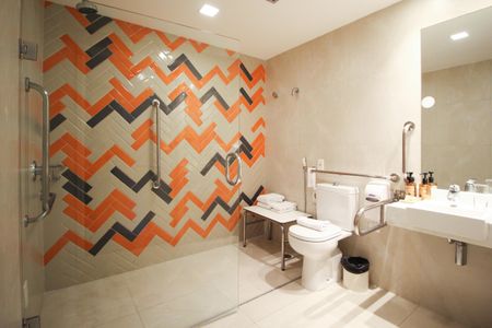 Banheiro de kitnet/studio à venda com 1 quarto, 30m² em Planalto Paulista, São Paulo