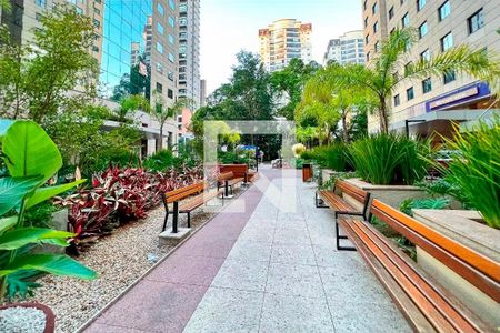 Studio à venda com 30m², 1 quarto e 1 vagaEntrada