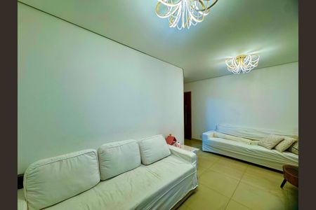 Sala de apartamento à venda com 2 quartos, 110m² em Vila Endres, Guarulhos