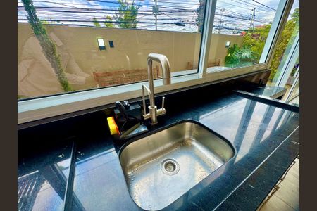 Apartamento à venda com 110m², 2 quartos e 1 vagaCozinha