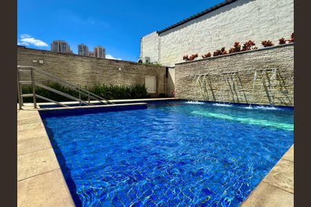 Apartamento à venda com 110m², 2 quartos e 1 vagaÁrea comum - Piscina