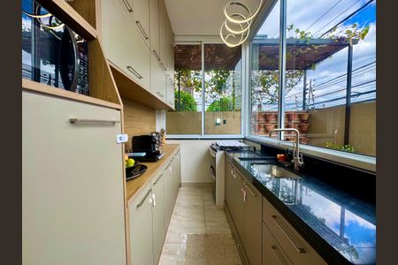 Apartamento à venda com 110m², 2 quartos e 1 vagaCozinha