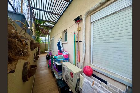 Apartamento à venda com 110m², 2 quartos e 1 vagaÁrea de Serviço