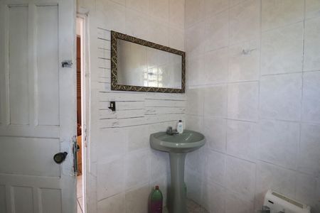 Casa à venda com 450m², 3 quartos e 2 vagasBanheiro