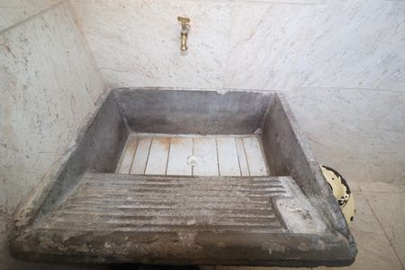 Casa à venda com 450m², 3 quartos e 2 vagasÁrea de Serviço