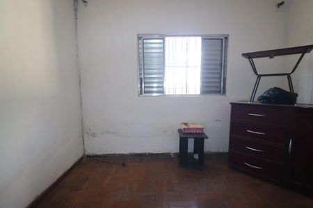 Casa à venda com 450m², 3 quartos e 2 vagasQuarto 2