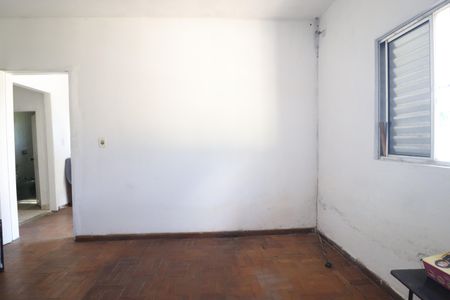 Casa à venda com 450m², 3 quartos e 2 vagasQuarto 2