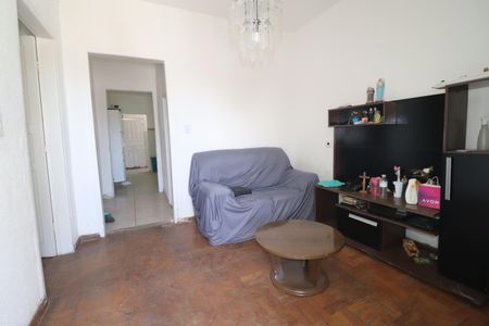 Casa à venda com 450m², 3 quartos e 2 vagasSala