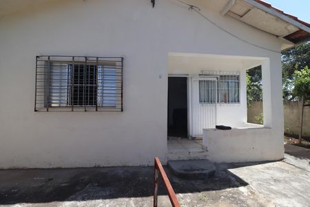 Casa à venda com 450m², 3 quartos e 2 vagasFachada da Casa