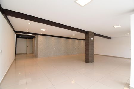 Sala de casa para alugar com 4 quartos, 200m² em Jardim Social, Curitiba
