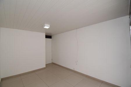 Casa para alugar com 200m², 4 quartos e 2 vagasSuíte