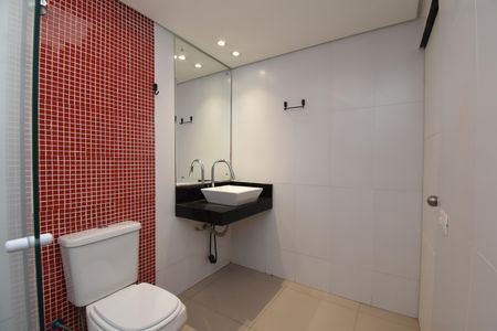 Casa para alugar com 200m², 4 quartos e 2 vagasBanheiro 2