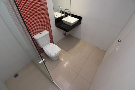 Casa para alugar com 200m², 4 quartos e 2 vagasBanheiro 2