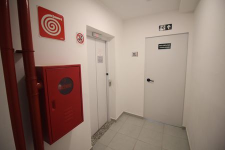 Apartamento para alugar com 45m², 2 quartos e 1 vagaÁrea comum