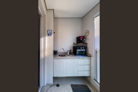 Apartamento para alugar com 38m², 1 quarto e 1 vagaVaranda