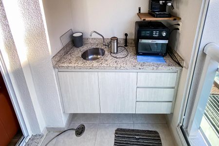 Apartamento para alugar com 38m², 1 quarto e 1 vagaVaranda