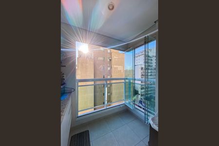 Apartamento para alugar com 38m², 1 quarto e 1 vagaVaranda