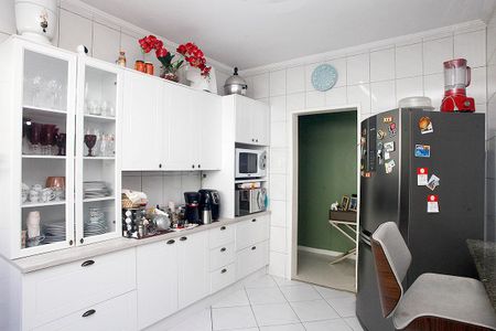 Apartamento à venda com 134m², 3 quartos e sem vagaCozinha