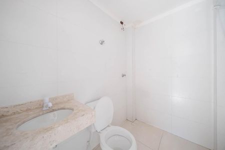 Apartamento para alugar com 42m², 2 quartos e sem vagaBanheiro