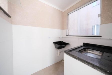 Apartamento para alugar com 42m², 2 quartos e sem vagaÁrea de Serviço