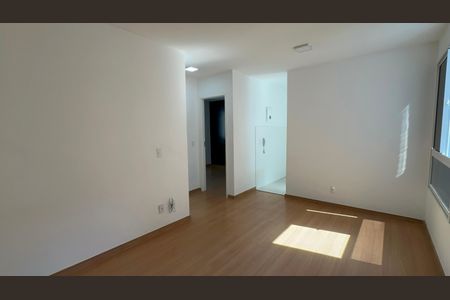 Apartamento para alugar com 49m², 2 quartos e 1 vagaSala