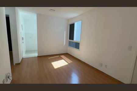 Sala de apartamento para alugar com 2 quartos, 49m² em Vargem Grande, Rio de Janeiro