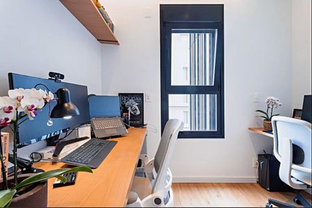 Quarto de apartamento para alugar com 3 quartos, 105m² em Jardim das Acacias, São Paulo