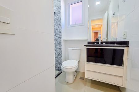Apartamento para alugar com 76m², 1 quarto e 2 vagas Apartamento para alugar com 76m², 1 quarto e 2 vagasBanheiro da Suíte