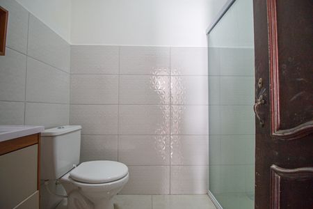 Casa para alugar com 90m², 3 quartos e sem vagaBanheiro