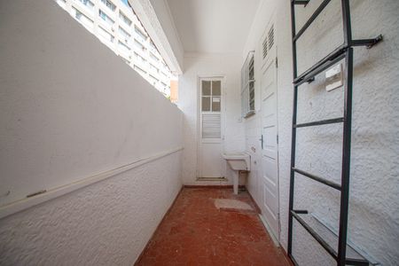 Casa para alugar com 90m², 3 quartos e sem vagaÁrea de Serviço